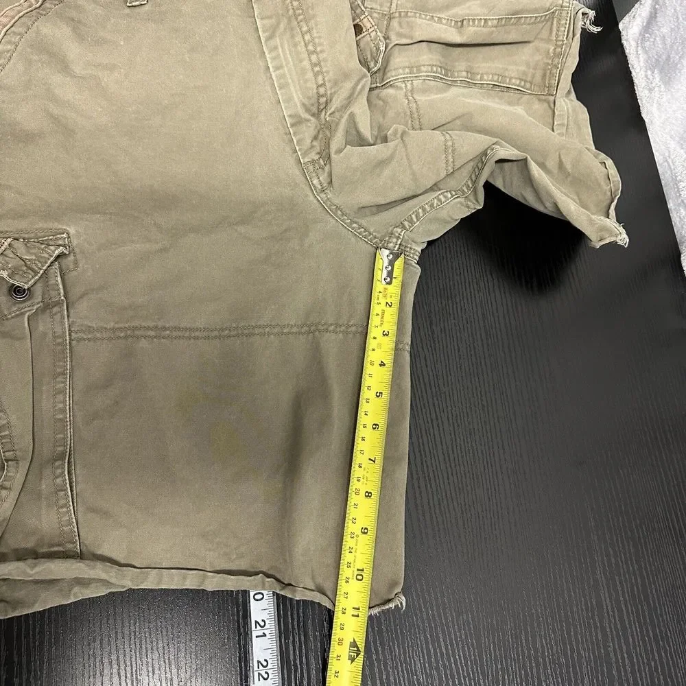 Vintage Y2K Old Navy Army Green Cargo Shorts Loose Men’s Size 36 - Picture 4 of 13
